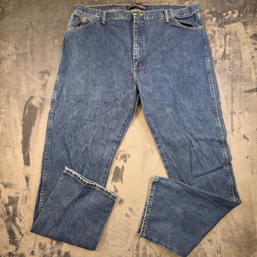 Wrangler George Strait Cowboy Cut Jeans Mens 42x32 Medium Wash Straight 13MGSHD